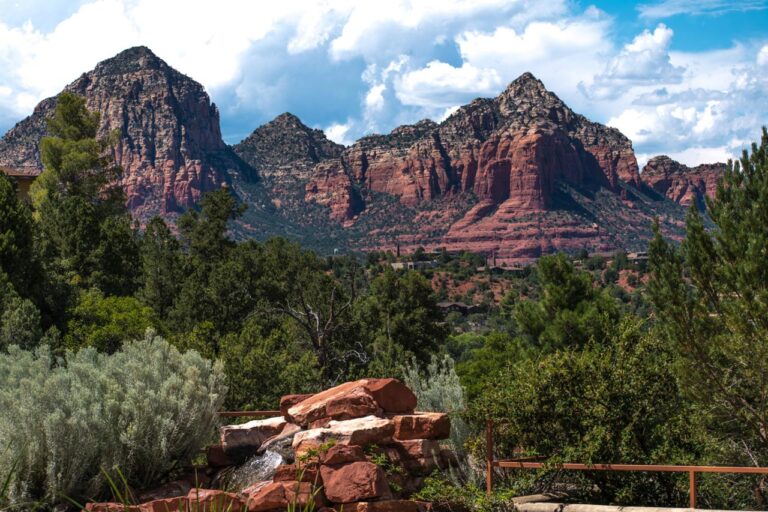 Breathtaking Views, Nearby Trailheads