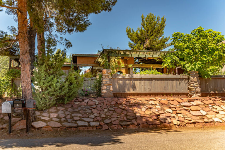 Uptown Artist Cottage