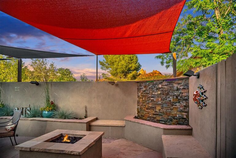 Sedona Uptown Suites covered patio with waterfall and fire pit